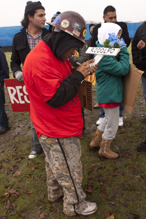 Worker death fuels protest against unsafe work conditions close to UTD
