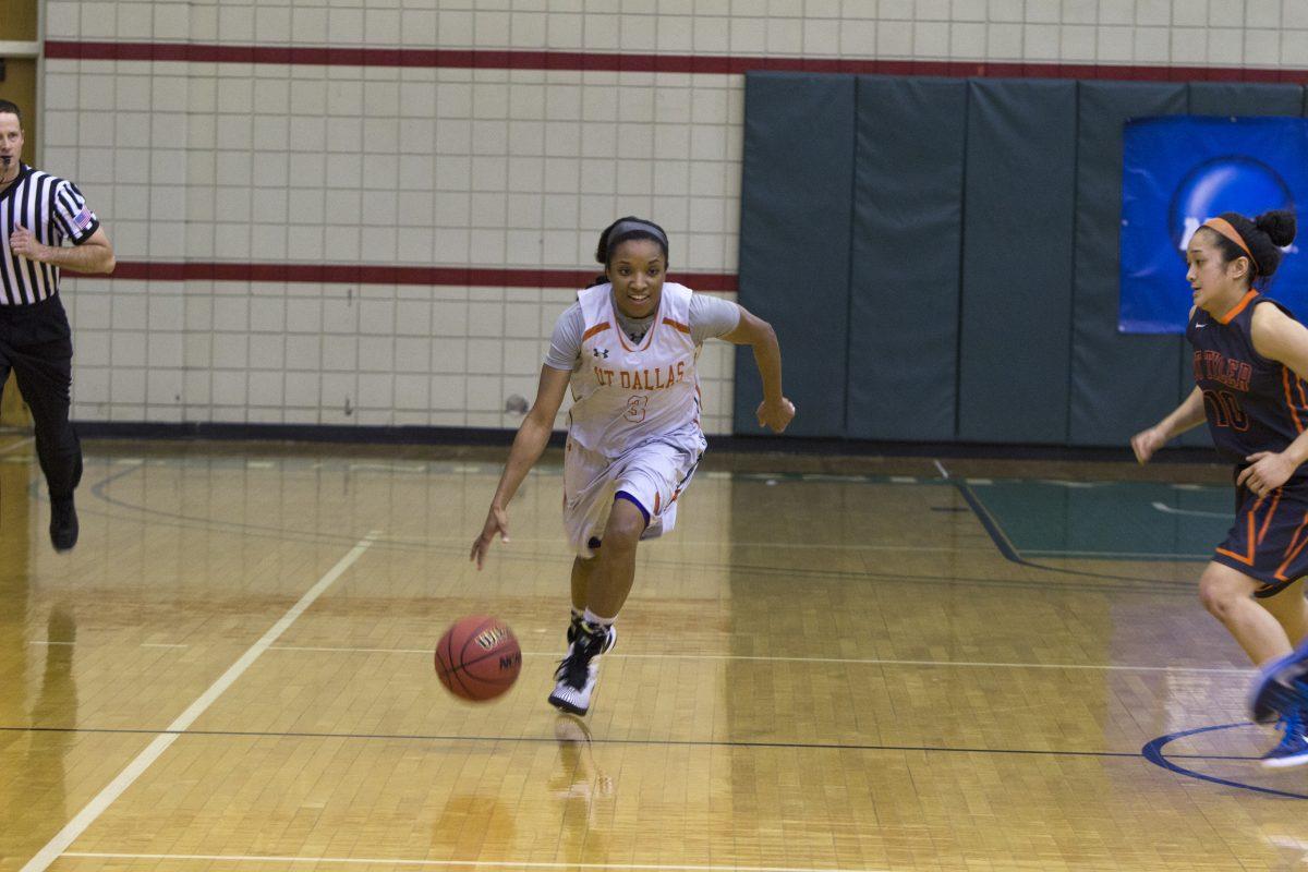 Women's basketball must play stout defense to advance in NCAA tourney