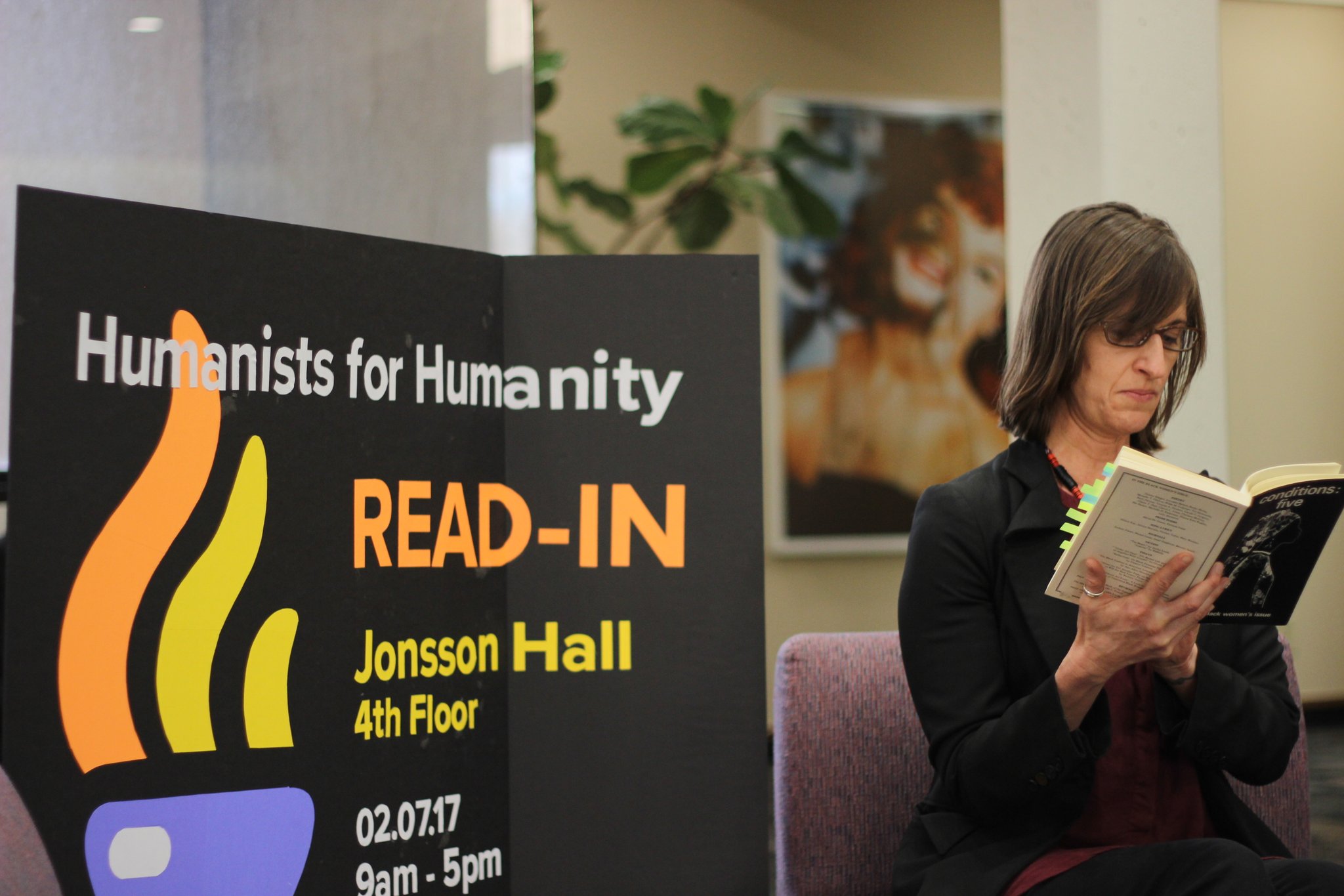‘Humanists for Humanity Read-In’ promotes inclusivity on campus