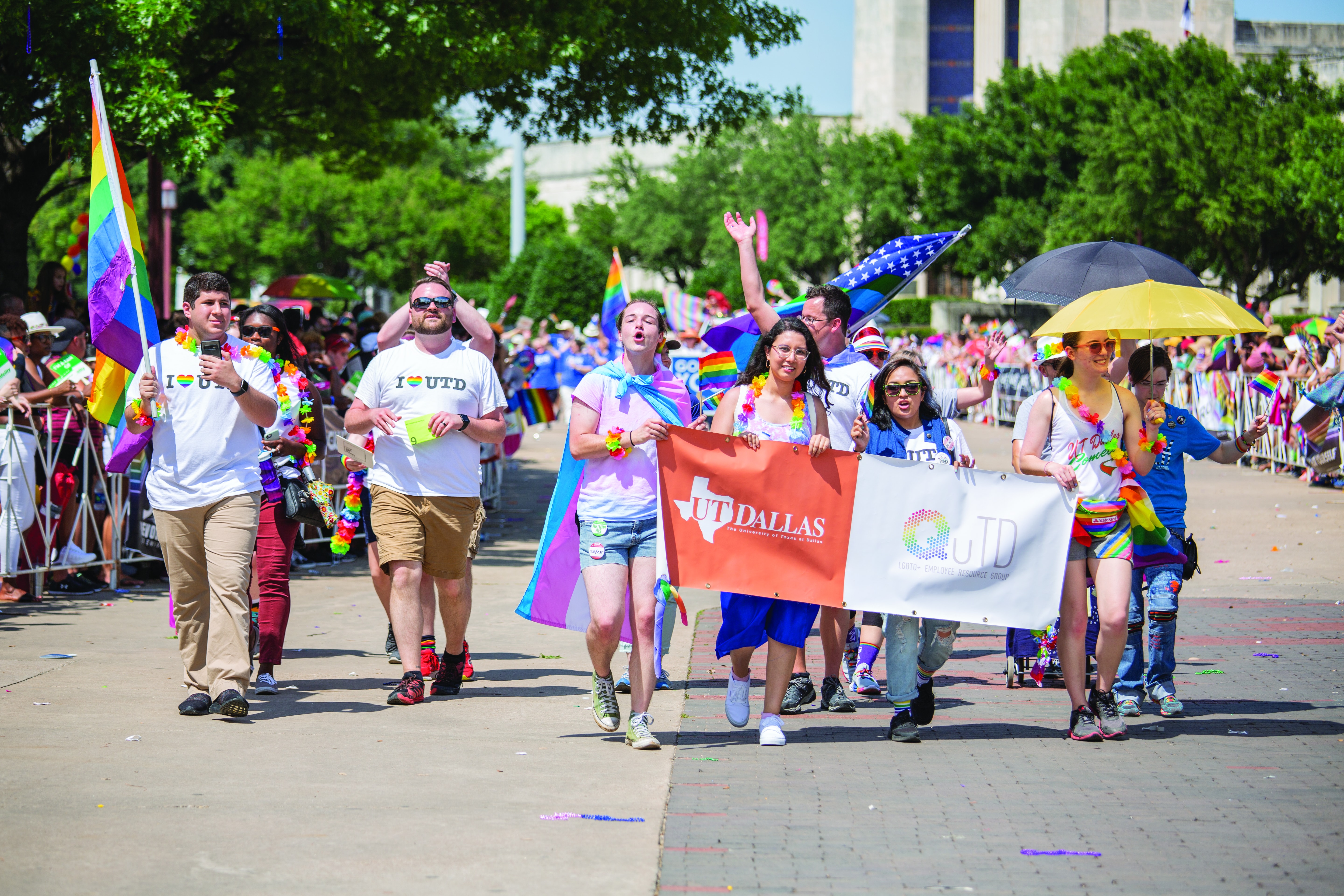 University  students,  faculty  gather  in  Dallas  to  celebrate PRIDE