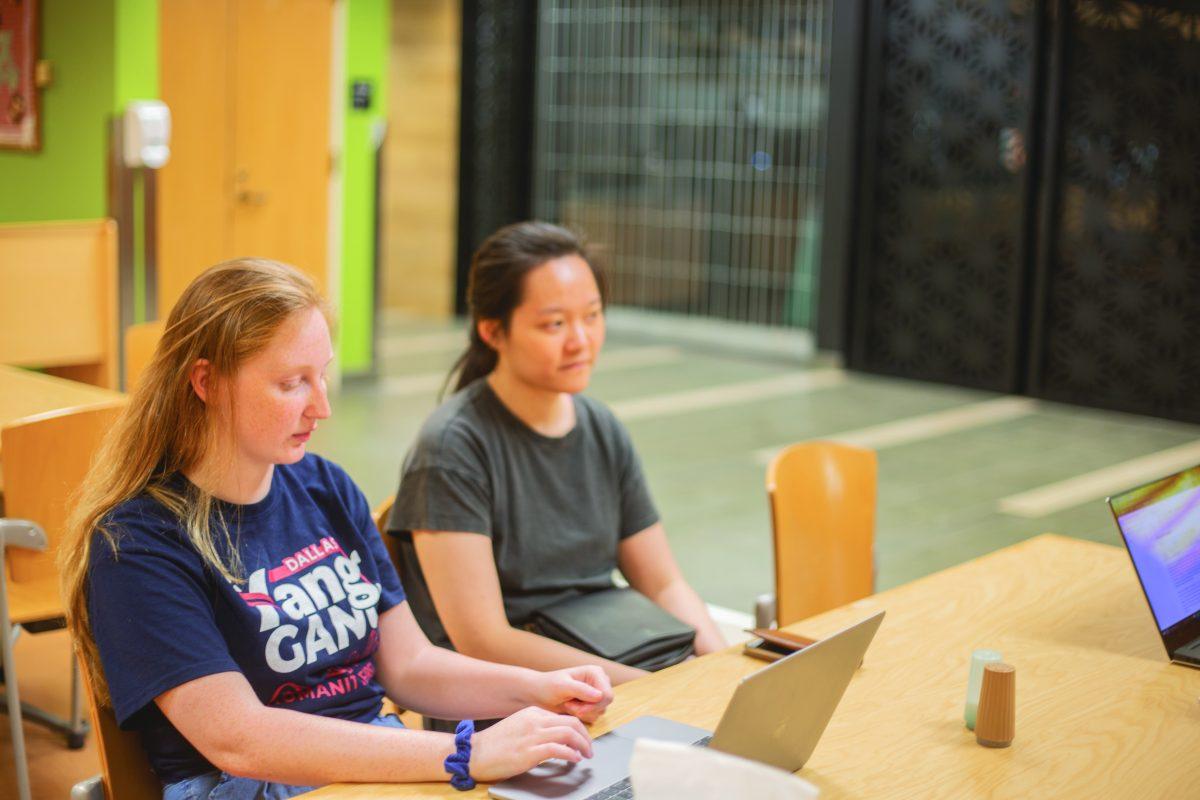 Incoming sophomore Kennedy Logsdon (left) started on Andrew Yang political action club shortly after moving to Dallas from Nebraska. Photo by Cindy Folefack | Editor-in-Chief