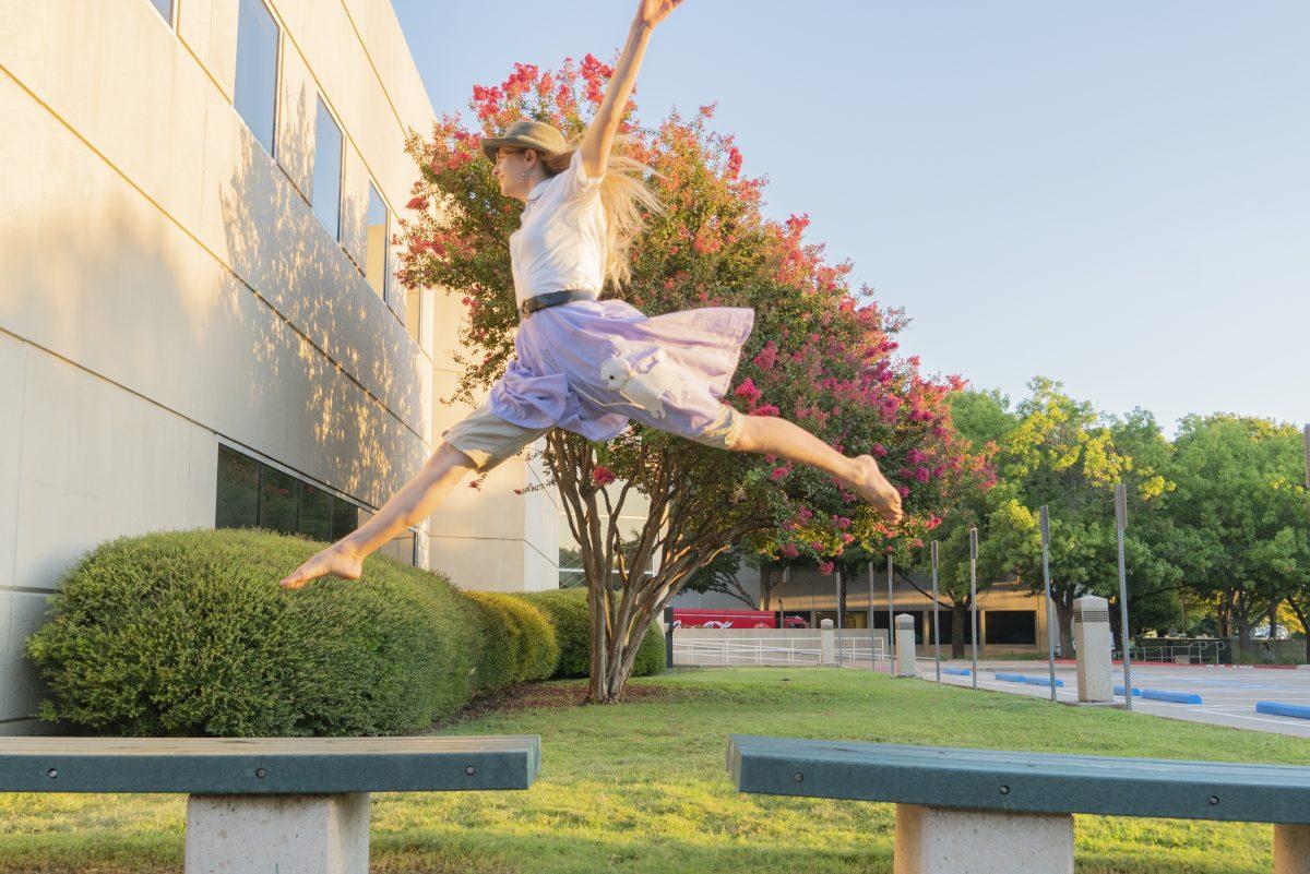 Mechanical engineering senior Greta Suchy began going barefoot in her freshman year of college, saying the practice helps her feel closer to nature. Photo by Minh Nguyen | Mercury Staff