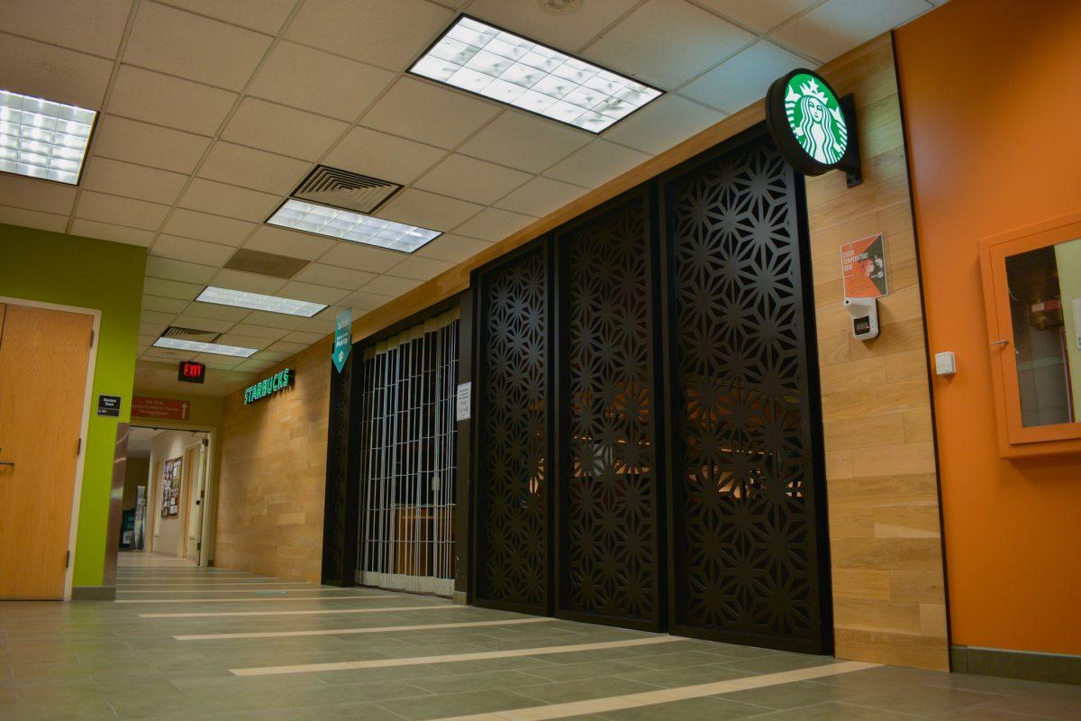 University closes select fall 2020 dining venues