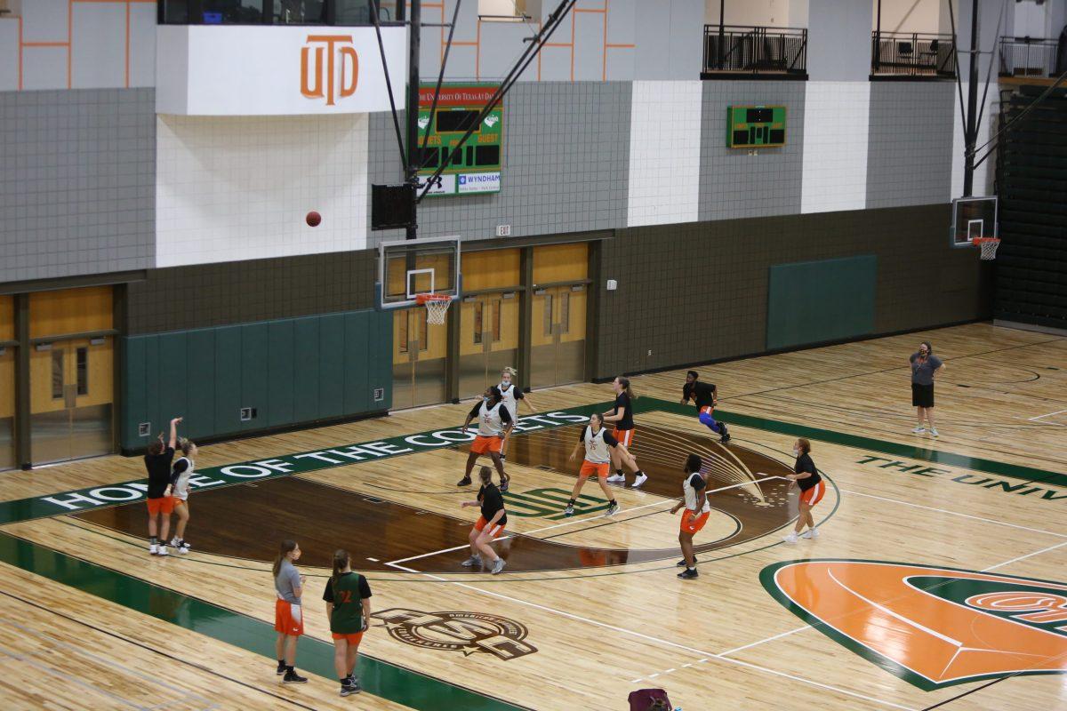 The 25% attendance cap indicates a max capacity of 500 in the main gym and around 200 for outdoor sports. Photo by Roshan Khichi | Mercury Staff