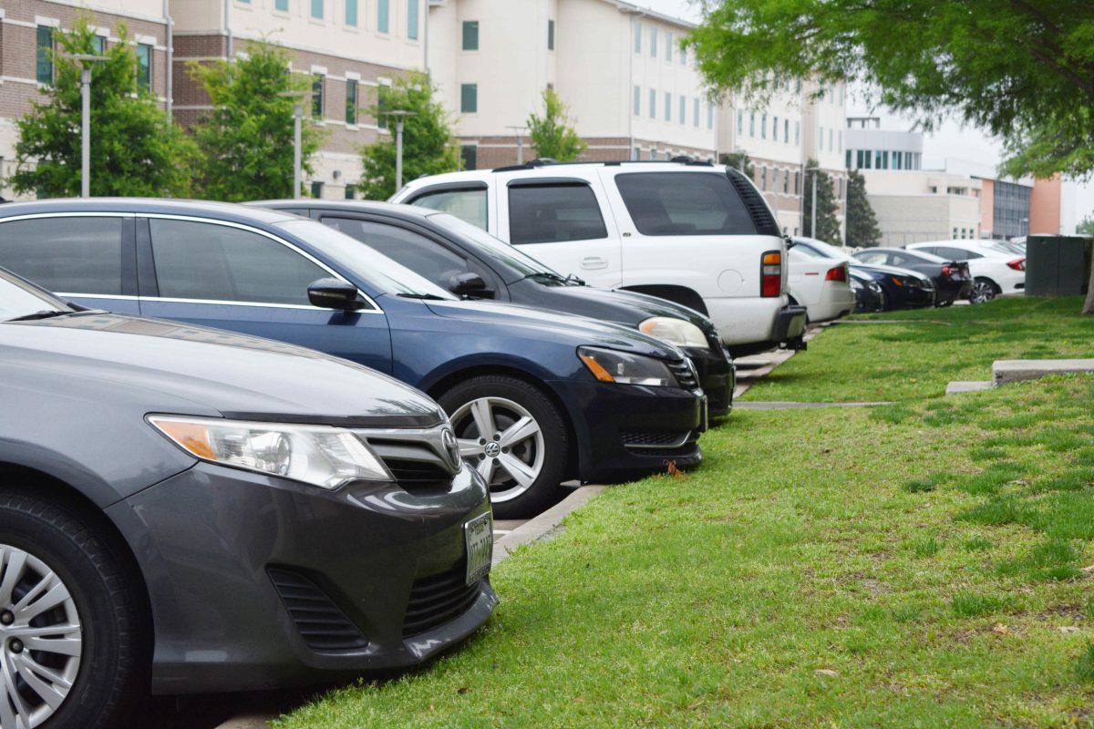 Busy parking lots can be a goldmine to the enterprising criminal.
Photo by Anna Phengsakmueang | Photo Editor