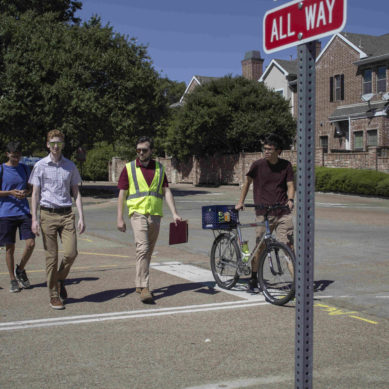 Students advocate for local pedestrians