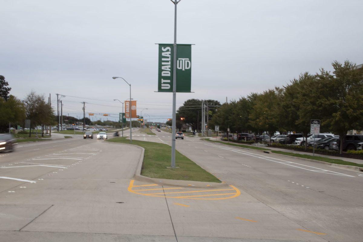 In the city of Dallas, you can now receive a $500 fine for standing on medians. Photo by Jack Sierputowski | Opinion Editor