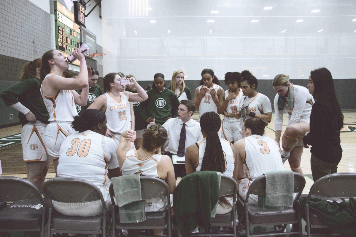 The women's team came together with a record-breaking defense under the direction of Coach Joe Shotland, UTD's third ever coach of the team. Photo by Katheryn Ho | Mercury Staff