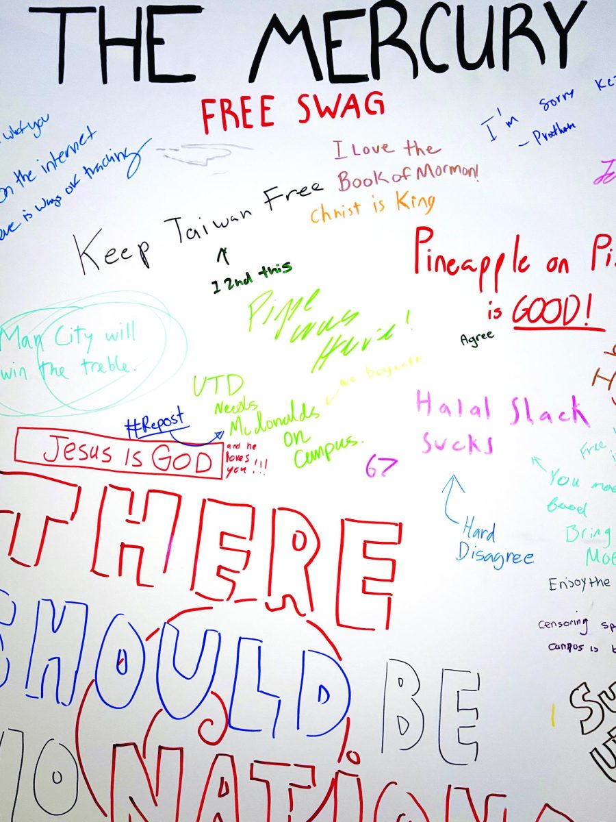 Students expressed various opinions during the Nov. 12 event, which also featured Mercury branded stickers, tote bags and pens. 